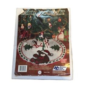 Christmas Tree Skirt Latch Hook Kit CH875 Santas Helper National Yarn‎ Crafts